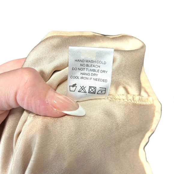 Lovers & Friends Black Lace Crop‎ Top Nude Short Sleeve Size Small - Picture 7 of 7